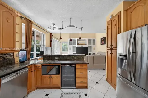 1162 Fairfield Meadows Drive Weston FL 33327