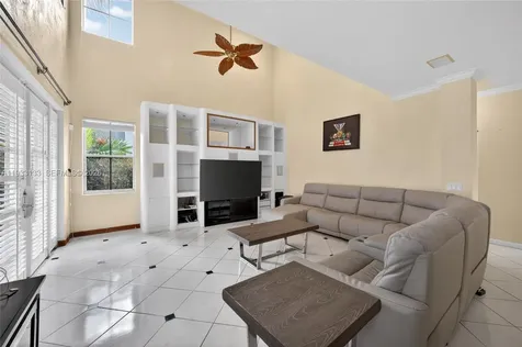 1162 Fairfield Meadows Drive Weston FL 33327