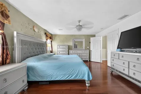 1162 Fairfield Meadows Drive Weston FL 33327