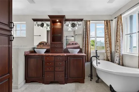 1162 Fairfield Meadows Drive Weston FL 33327