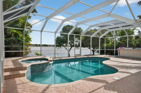 1162 Fairfield Meadows Drive Weston FL 33327