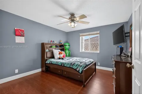 1162 Fairfield Meadows Drive Weston FL 33327