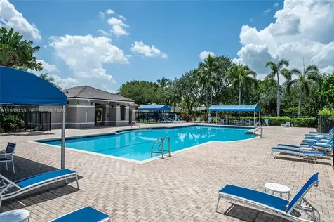 1162 Fairfield Meadows Drive Weston FL 33327