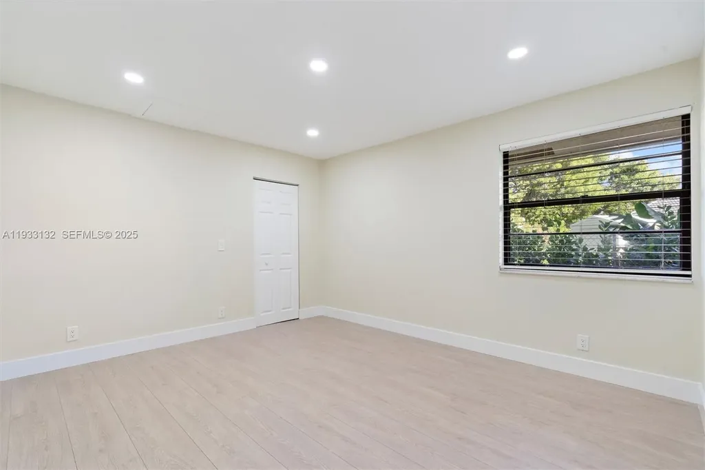 2026 NW 81st Avenue Coral Springs FL 33071