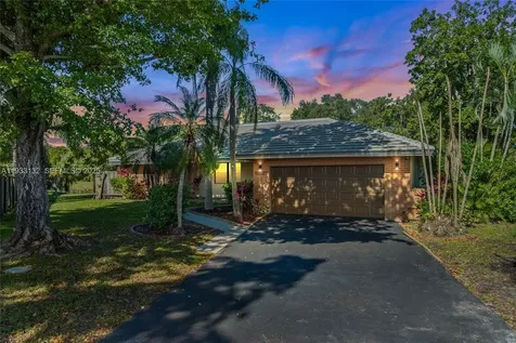 2026 NW 81st Avenue Coral Springs FL 33071