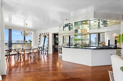 19667 Turnberry Way Aventura FL 33180