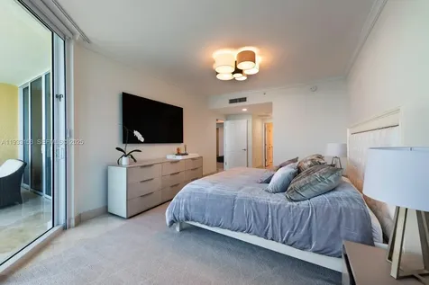 17875 Collins Avenue Sunny Isles Beach FL 33160