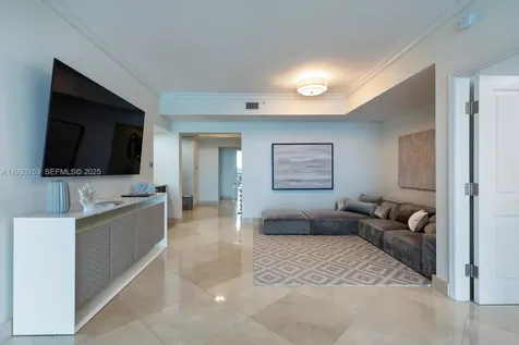 17875 Collins Avenue Sunny Isles Beach FL 33160