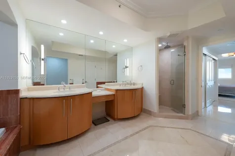 17875 Collins Avenue Sunny Isles Beach FL 33160