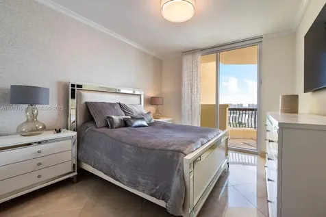 17875 Collins Avenue Sunny Isles Beach FL 33160