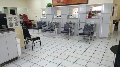 7140 & 7142 N Nob Hill Road Tamarac FL 33321