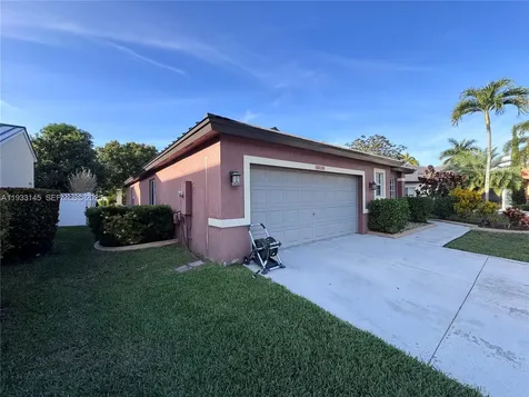 326 SW 162nd Avenue Pembroke Pines FL 33027