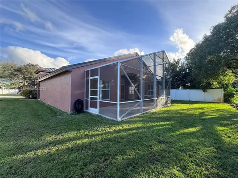 326 SW 162nd Avenue Pembroke Pines FL 33027
