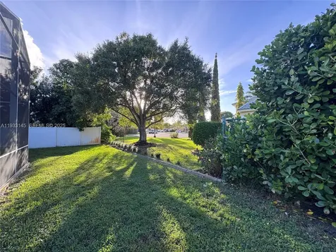 326 SW 162nd Avenue Pembroke Pines FL 33027