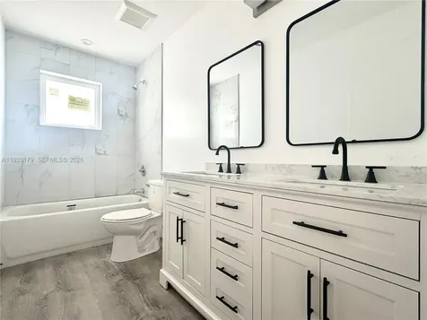 1629 NW 40th Street Miami FL 33142