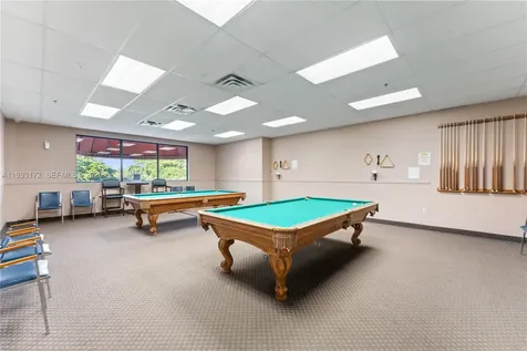 8901 S Hollybrook Boulevard Pembroke Pines FL 33025