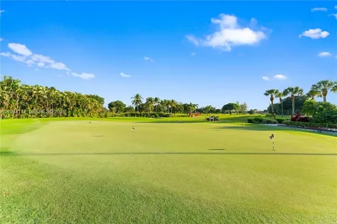 8901 S Hollybrook Boulevard Pembroke Pines FL 33025