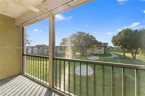 8901 S Hollybrook Boulevard Pembroke Pines FL 33025