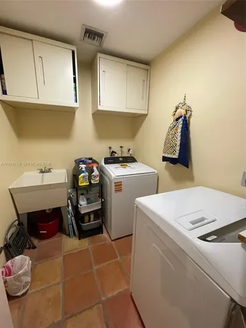 17025 SW 80th Court Palmetto Bay FL 33157