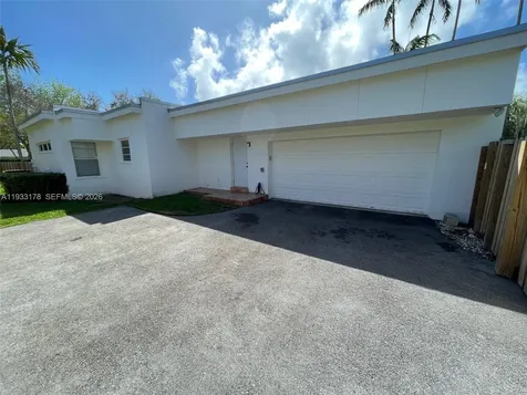 17025 SW 80th Court Palmetto Bay FL 33157