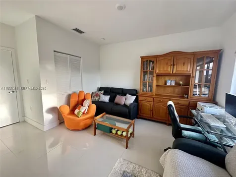 306 NW 11th Court Florida City FL 33034
