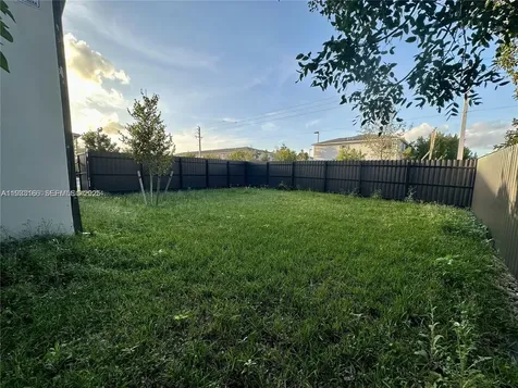 306 NW 11th Court Florida City FL 33034