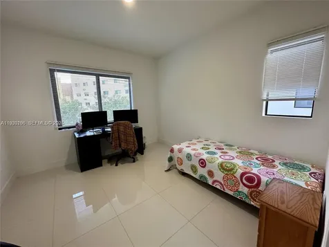306 NW 11th Court Florida City FL 33034