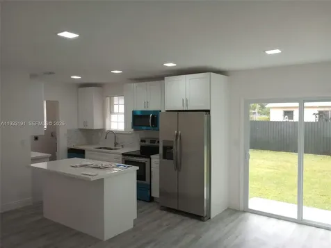 7625 NW 14th Court Miami FL 33147
