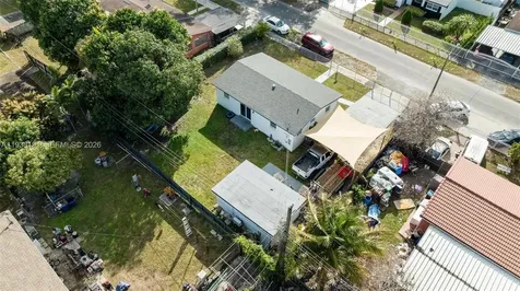7625 NW 14th Court Miami FL 33147