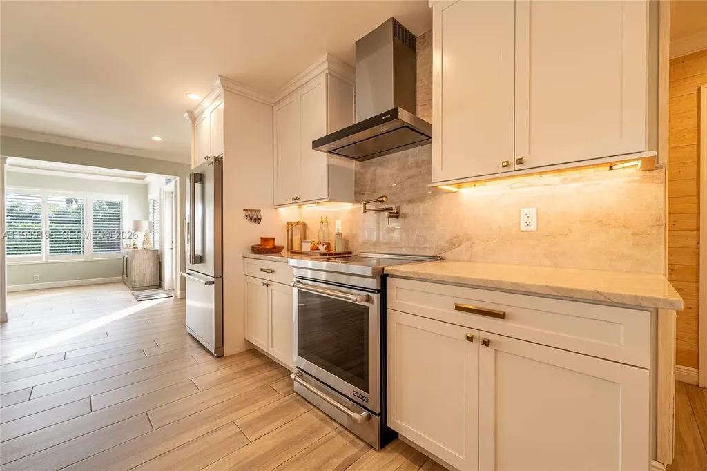 2832 NE 34th Street Lighthouse Point FL 33064