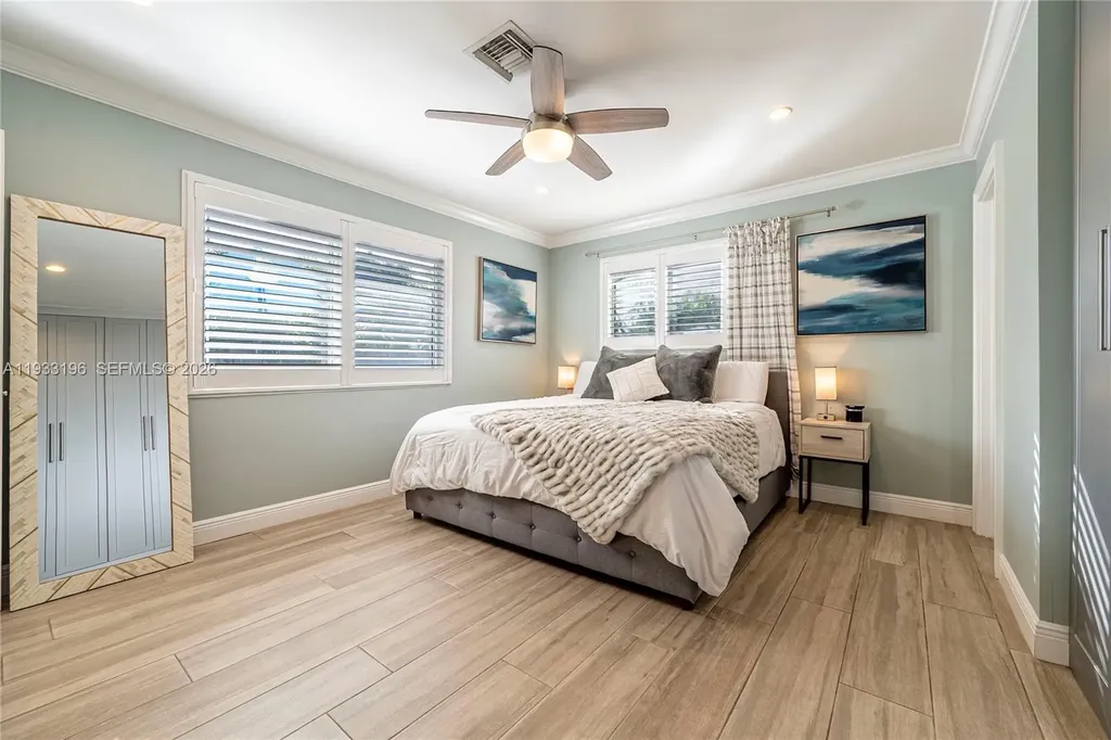 2832 NE 34th Street Lighthouse Point FL 33064