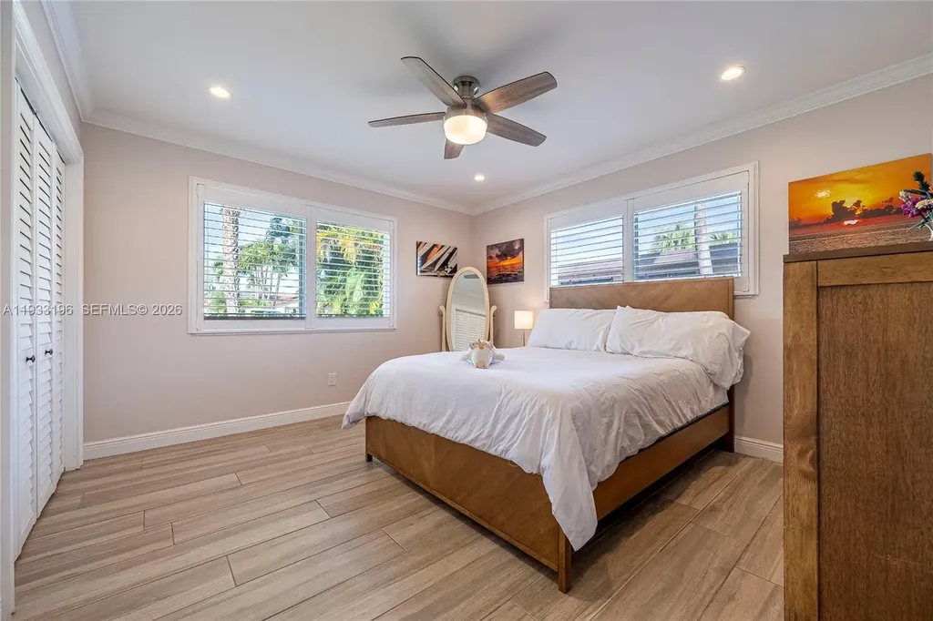 2832 NE 34th Street Lighthouse Point FL 33064