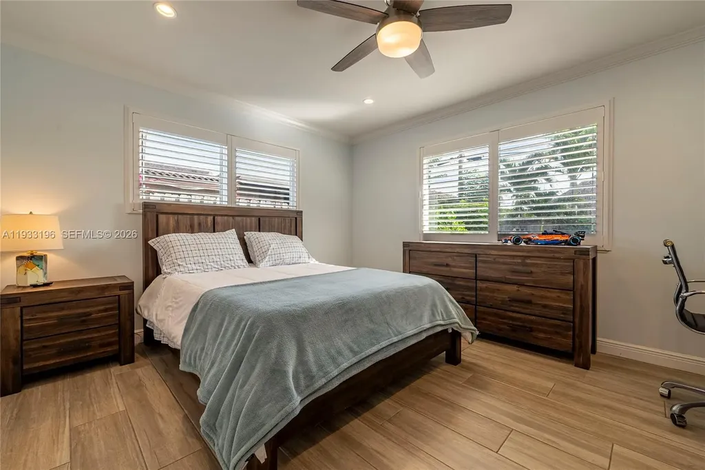 2832 NE 34th Street Lighthouse Point FL 33064