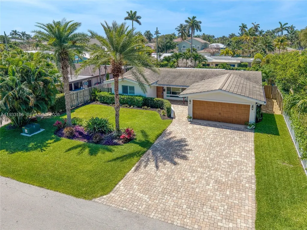 2832 NE 34th Street Lighthouse Point FL 33064
