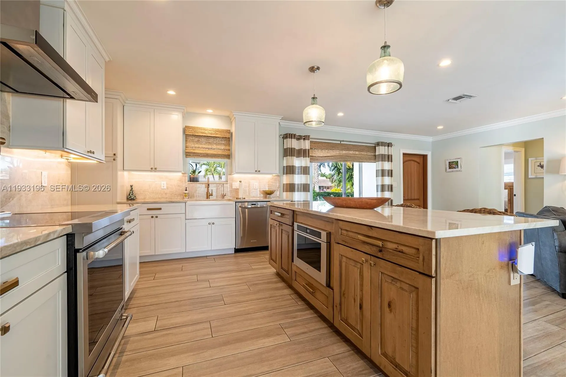 2832 NE 34th Street Lighthouse Point FL 33064