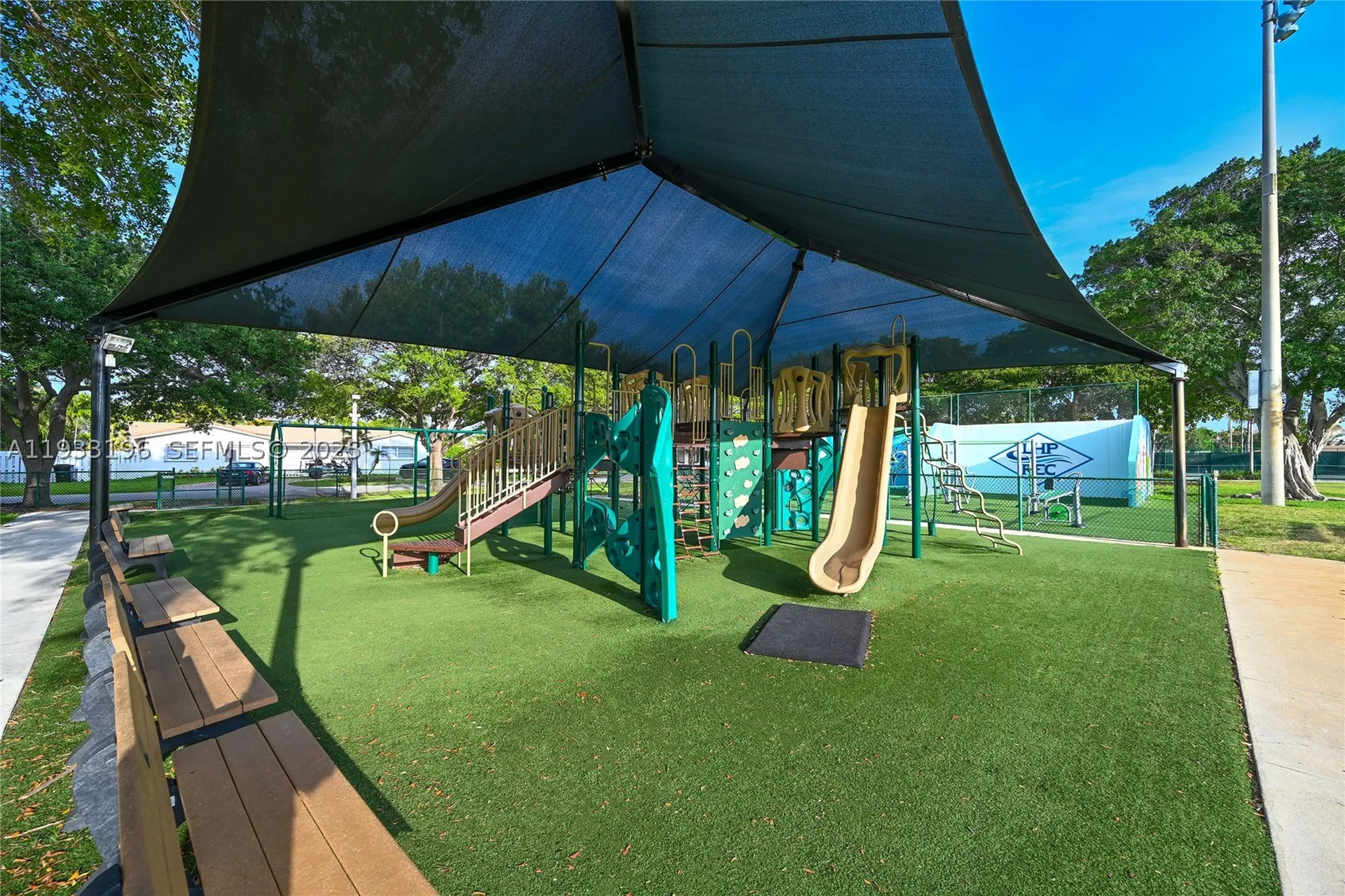 2832 NE 34th Street Lighthouse Point FL 33064