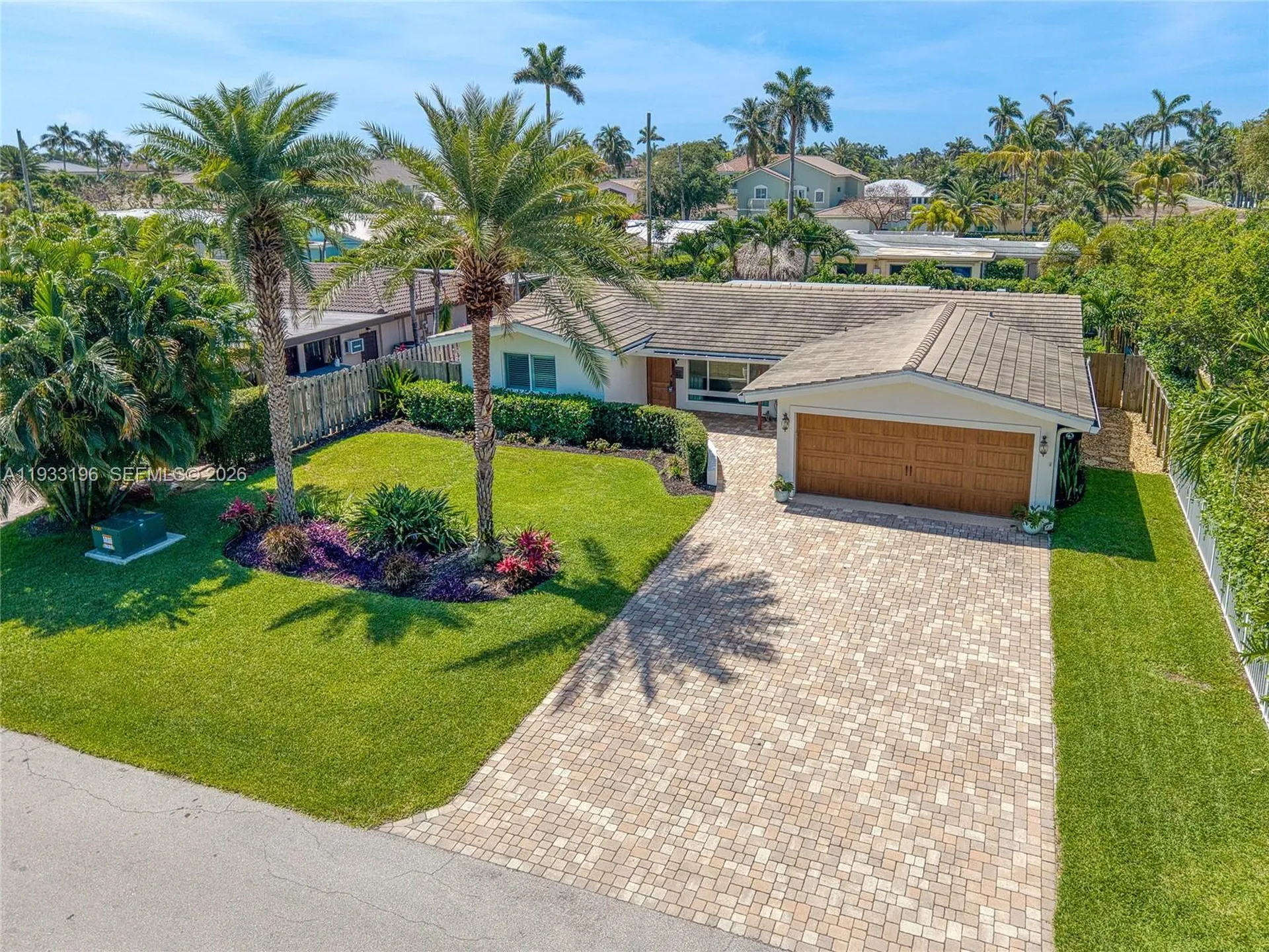 2832 NE 34th Street Lighthouse Point FL 33064