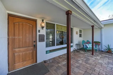 2832 NE 34th Street Lighthouse Point FL 33064