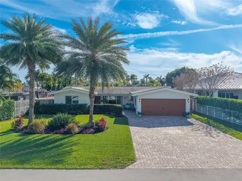2832 NE 34th Street Lighthouse Point FL 33064