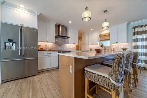 2832 NE 34th Street Lighthouse Point FL 33064