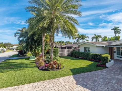 2832 NE 34th Street Lighthouse Point FL 33064
