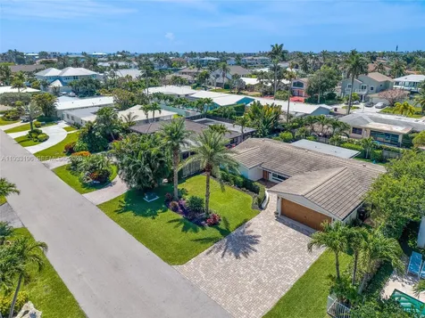 2832 NE 34th Street Lighthouse Point FL 33064