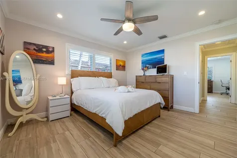 2832 NE 34th Street Lighthouse Point FL 33064