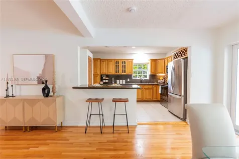339 Falcon Avenue Miami Springs FL 33166