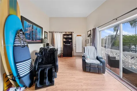 8040 Tatum Waterway Drive Miami Beach FL 33141
