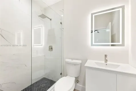 6852-6850 NW 4th Avenue Miami FL 33150