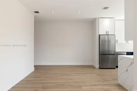 6852-6850 NW 4th Avenue Miami FL 33150