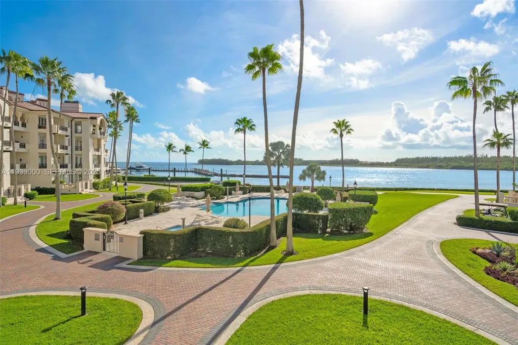 2124 Fisher Island Drive Miami Beach FL 33109