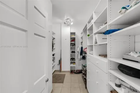 2124 Fisher Island Drive Miami Beach FL 33109