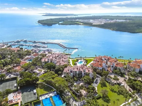 2124 Fisher Island Drive Miami Beach FL 33109